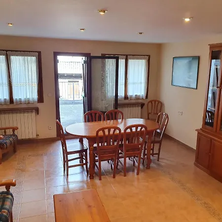 Casa Duplex La Buhardilla בית נופש טורלה